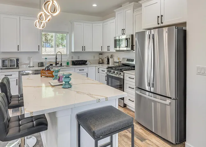 1 Block To Boat Launch! Bullhead Getaway Bullhead City